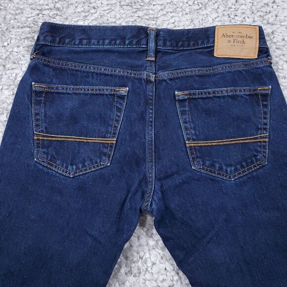 READ Abercrombie Men's 30 x 26.5 Boys Straight Leg Button Fly Dark Wash Jeans - Picture 3 of 11